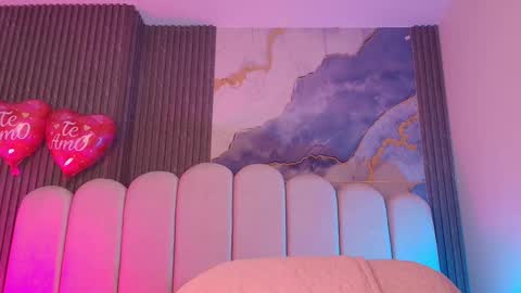 Dione online show from February 23, 7:22 pm