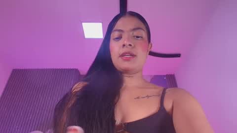 Dione online show from March 28, 7:13 pm