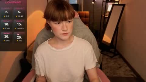 Luna    online show from March 7, 12:35 pm