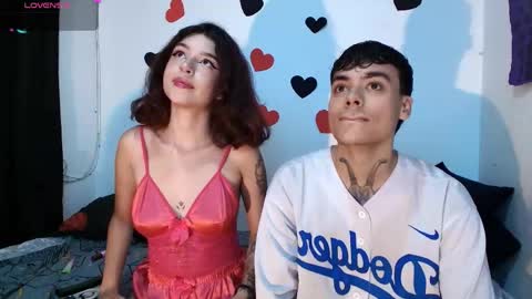 steve and geral online show from April 13, 1:11 am