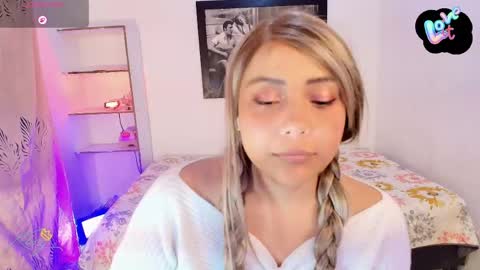 _eilish online show from April 25, 9:01 pm