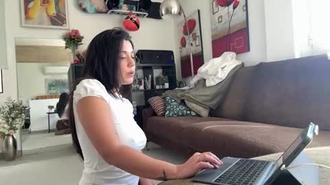 Snapshot of _elena_barra chatting on March 1, 11:45 am elena barra online show from March 1, 11:45 am