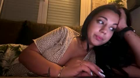 Snapshot of _elena_barra chatting on May 3, 9:21 pm elena barra online show from May 3, 9:21 pm