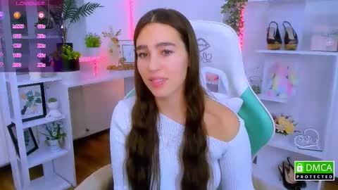 Lizzy  online show from December 17, 9:43 pm