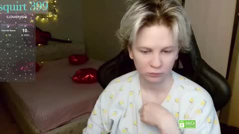 chloue and Gretta online show from February 25, 8:24 am