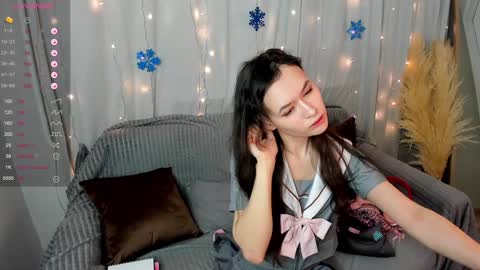 _emily__strike_ online show from December 17, 10:34 am