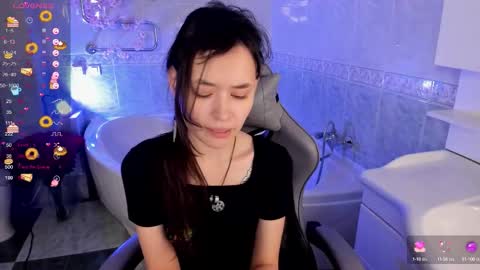 _emily__strike_ online show from October 9, 10:02 am