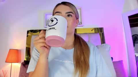 Isabella online show from October 6, 12:02 pm