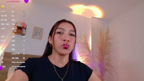 _emmacherry online show from June 16, 12:30 pm