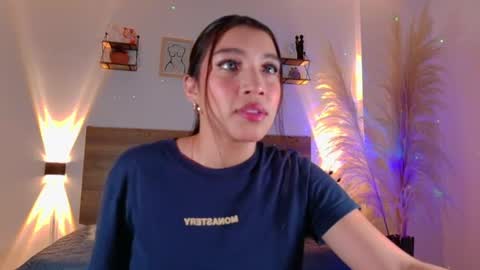 Snapshot of _emmacherry chatting on June 18, 12:20 pm _emmacherry online show from June 18, 12:20 pm
