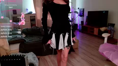 Mia  online show from March 1, 4:36 am