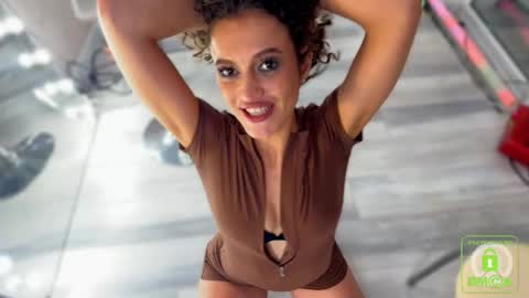 Eva online show from May 24, 9:31 pm