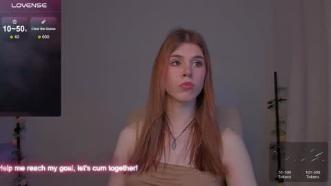 Snapshot of _eva_pleasure_ chatting on December 6, 6:26 am Eva online show from December 6, 6:26 am
