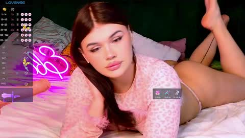 Snapshot of _evalane chatting on April 20, 7:33 am Eva Lane online show from April 20, 7:33 am