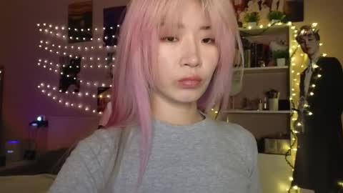 EveEva online show from March 24, 12:37 am