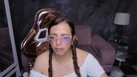  evoni  online show from December 21, 12:45 pm