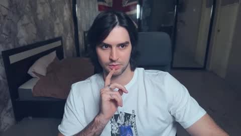 Snapshot of _fatrabbit chatting on November 26, 1:45 pm Keanu online show from November 26, 1:45 pm