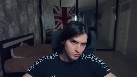 Snapshot of _fatrabbit chatting on November 28, 12:19 pm Keanu online show from November 28, 12:19 pm