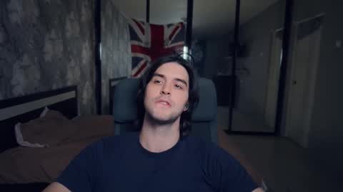 Snapshot of _fatrabbit chatting on November 30, 2:10 pm Keanu online show from November 30, 2:10 pm