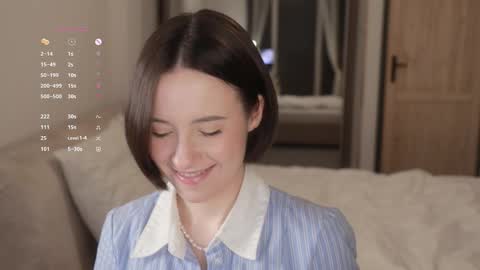 Essie  online show from February 27, 6:30 pm