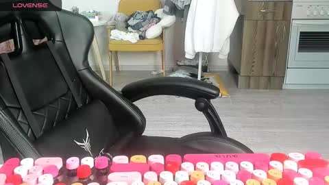 Alis online show from February 27, 8:03 am