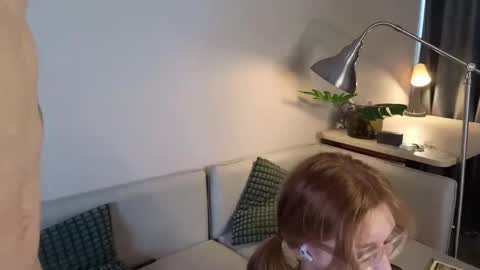 Snapshot of _fieryflash_ chatting on October 8, 1:14 am Lola 3 online show from October 8, 1:14 am