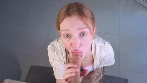 Snapshot of _fieryflash_ chatting on January 8, 2:25 am Lola 3 online show from January 8, 2:25 am