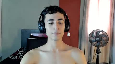 Snapshot of _fiore_ chatting on February 4, 7:42 pm jair eduardo online show from February 4, 7:42 pm