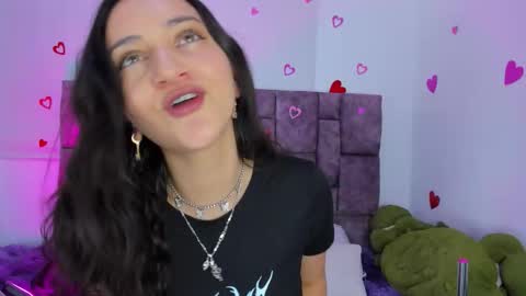 Gabby online show from March 19, 4:22 pm