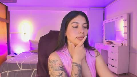  Juliana   Gaby   Kloe online show from April 11, 7:45 am