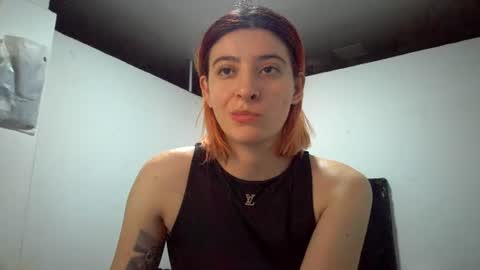 Snapshot of _genesid_dixton chatting on August 5, 2:58 am Mia-foster online show from August 5, 2:58 am