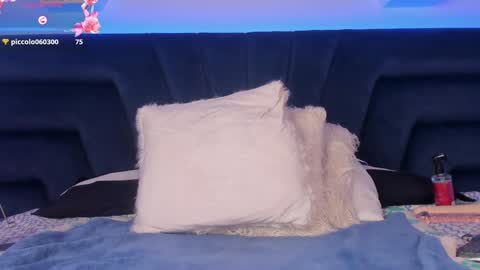 Gia Rose online show from January 18, 10:39 pm