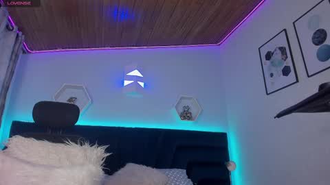 Gia Rose online show from March 3, 10:10 pm