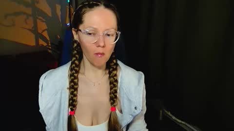 Snapshot of _goldilocks__ chatting on September 29, 5:18 pm _goldilocks__ online show from September 29, 5:18 pm