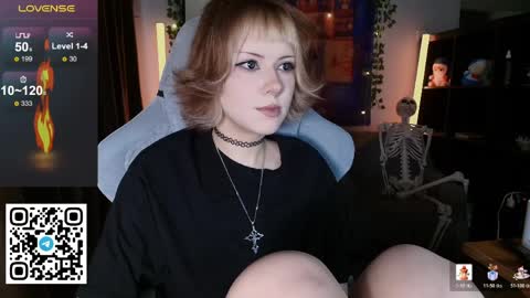 Tori online show from March 27, 8:09 am