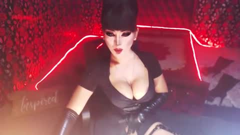 Snapshot of _hailyourqueenx chatting on January 11, 6:33 pm GoDDess  Chloe online show from January 11, 6:33 pm