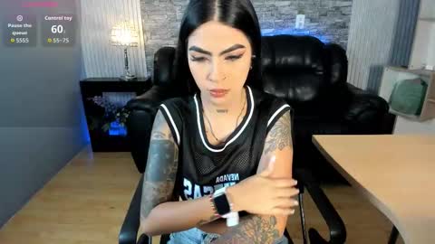 Hanna online show from February 3, 8:25 pm