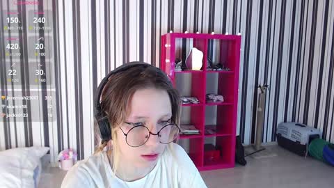 Snapshot of _hanna_moon_ chatting on February 8, 10:07 am Hannaolotl online show from February 8, 10:07 am