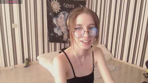 Snapshot of _hanna_moon_ chatting on September 26, 10:52 am Hannaolotl online show from September 26, 10:52 am