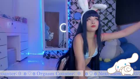 Snapshot of _heavenly_blue_ chatting on February 22, 12:49 am Bluey online show from February 22, 12:49 am