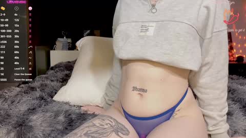 _horny_makima_ online show from January 6, 5:59 pm