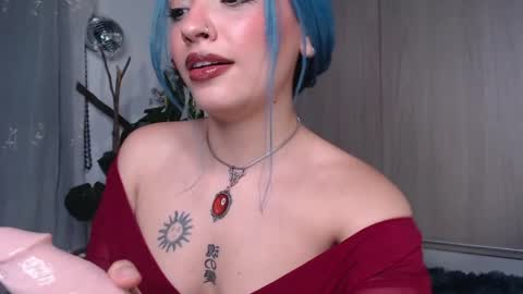 Jenn  online show from April 17, 11:41 pm