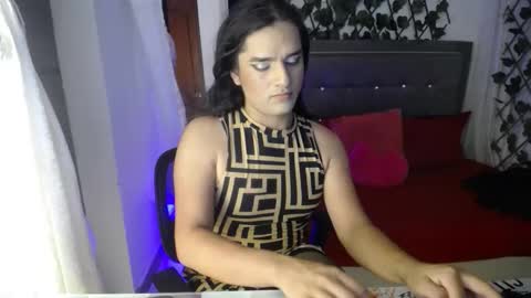 Ivone online show from November 19, 11:27 pm