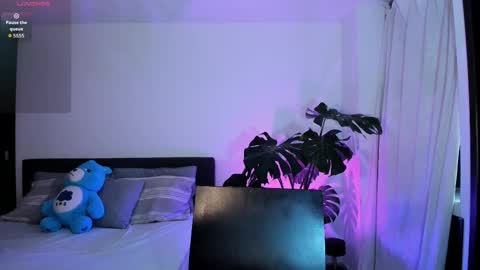 Snapshot of _jacobmiller__ chatting on September 23, 3:37 pm J A C O B online show from September 23, 3:37 pm