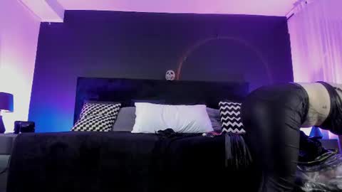 Miss Jade online show from June 30, 11:55 am