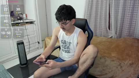 James online show from March 31, 3:52 am