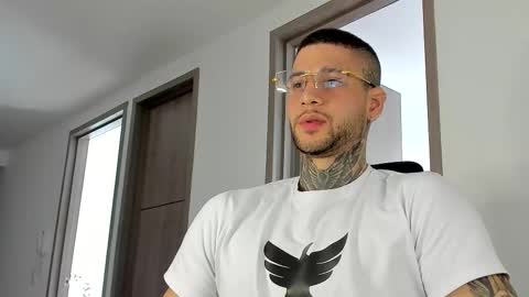 jeison online show from September 24, 5:27 pm