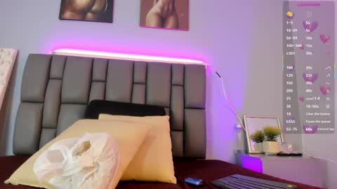 Jasmine online show from September 21, 12:51 pm