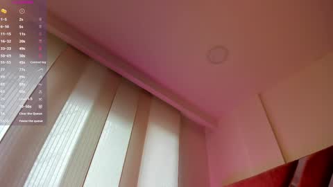 Jasmine online show from April 7, 1:55 pm