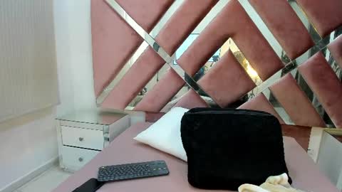 Jasmine online show from July 15, 1:27 pm